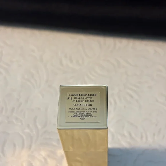 Estée Lauder Limited Edition Sneak Peak Lipstick - Picture 6 of 7